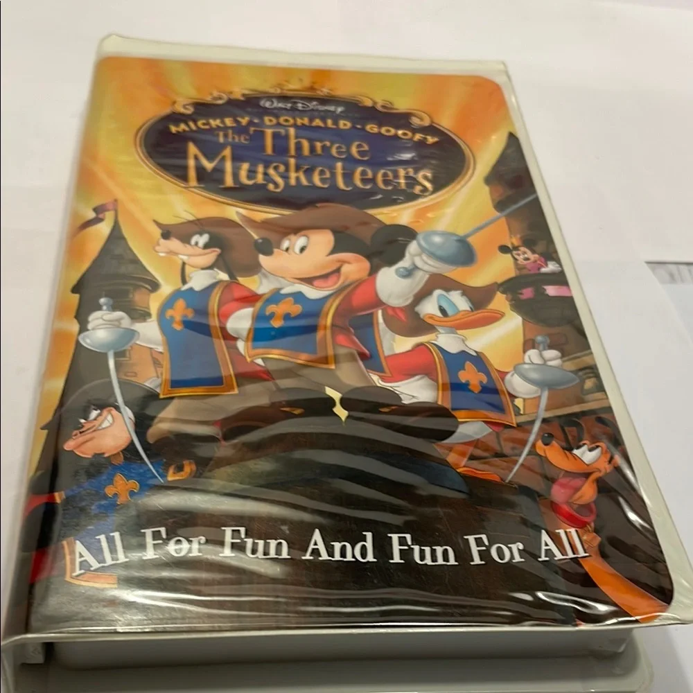 Disney's The Three Musketeers VHS